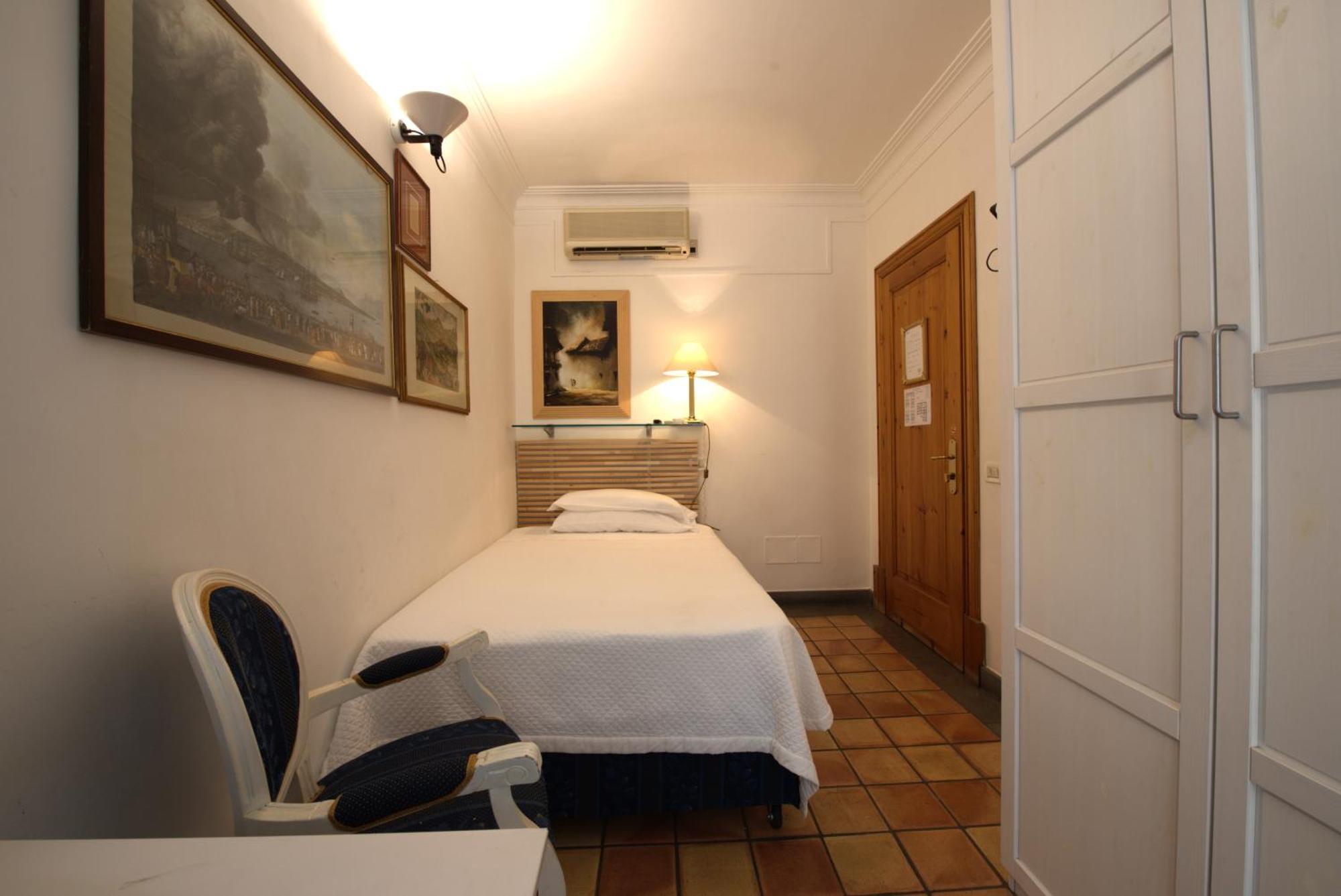 Cairoli Hotel Rom